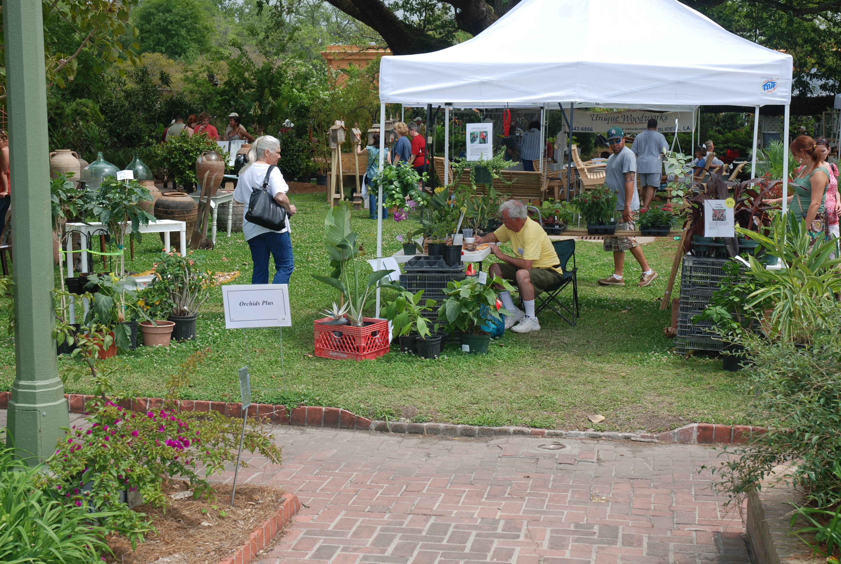 Plant sale set for March 27 in Baton Rouge